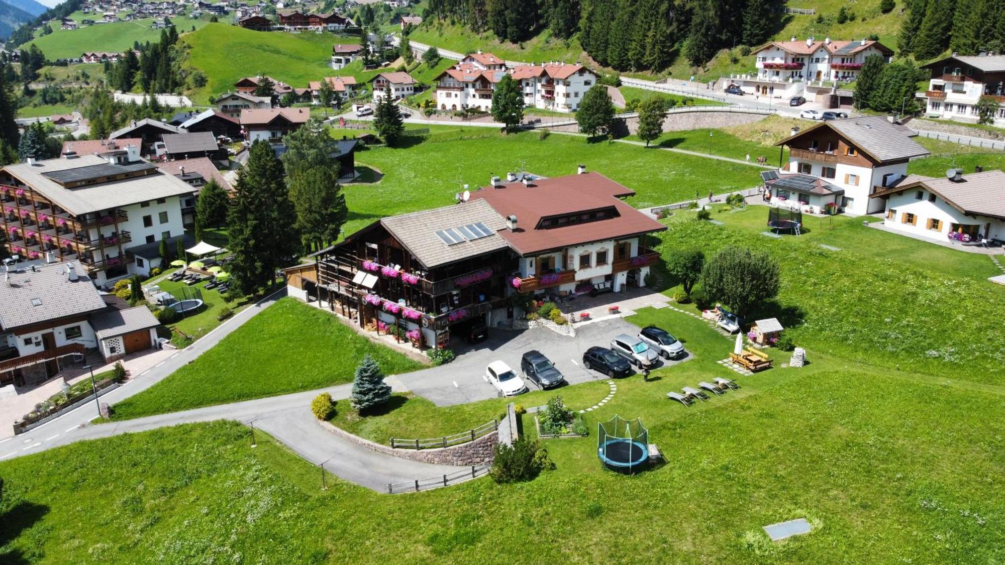 B&B Ciauceia Selva di Val Gardena Ngoại thất bức ảnh